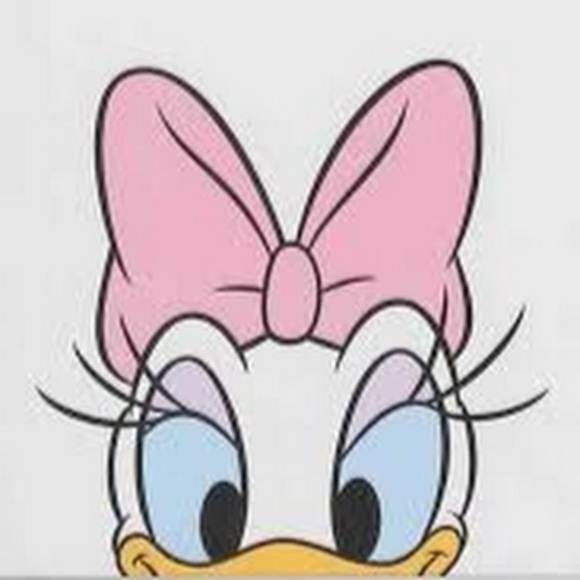 Meet your Posher, Helen - Picture 1 of 1